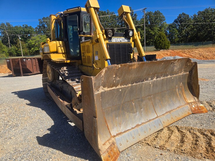 caterpillar-d6r-image-17