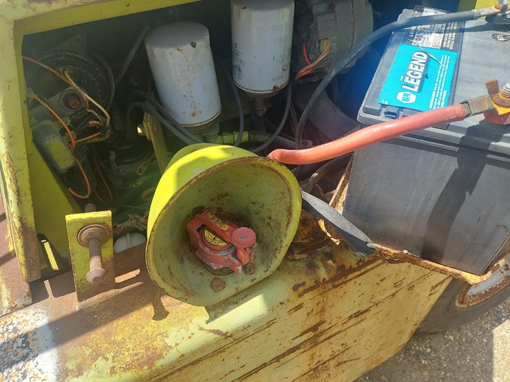 #42697-•-clark-f4-forklift-image-11