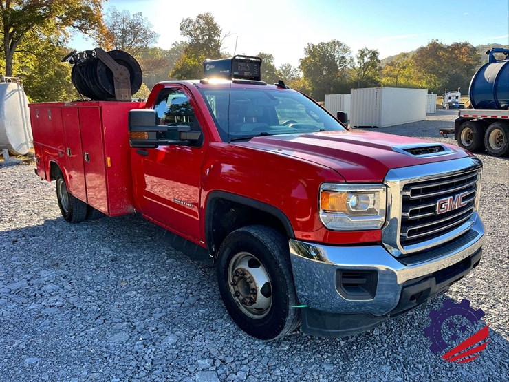 2019-gmc-sierra-3500-image-61