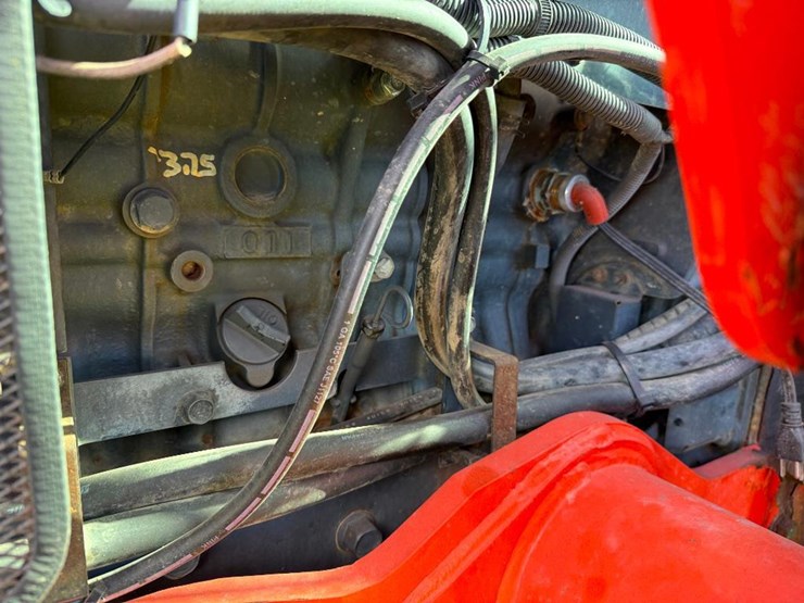 kubota-m135gx-image-36