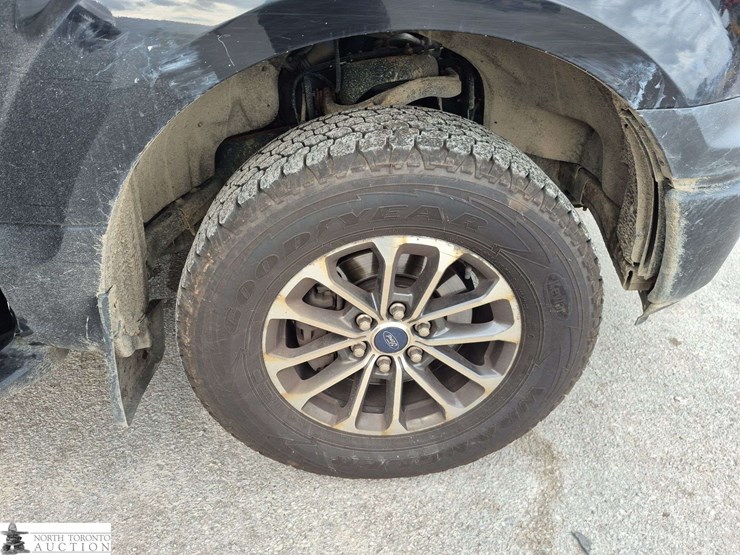 2019-ford-f150-image-28