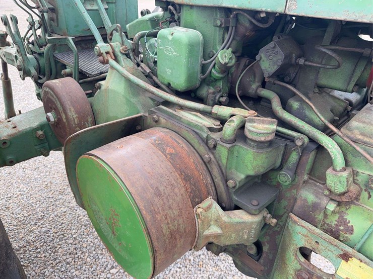 john-deere-720-image-33