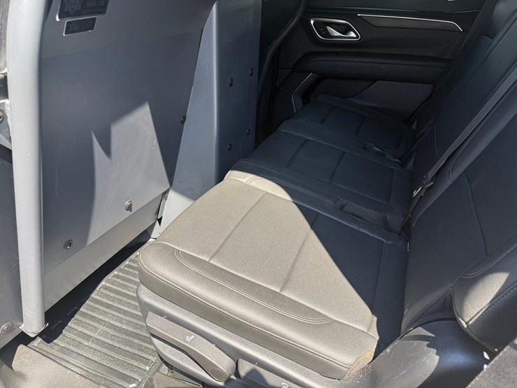 2021-chevrolet-tahoe-image-49