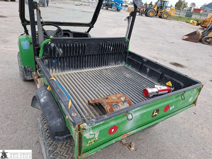 john-deere-gator-image-14