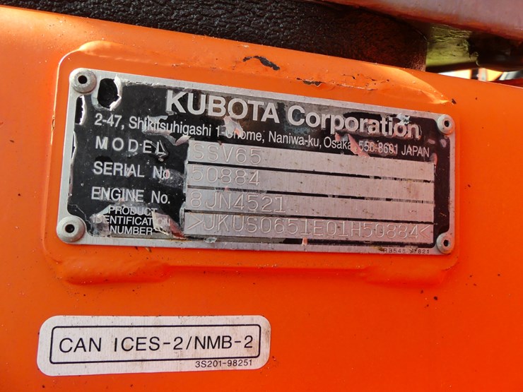 kubota-ssv65-image-16