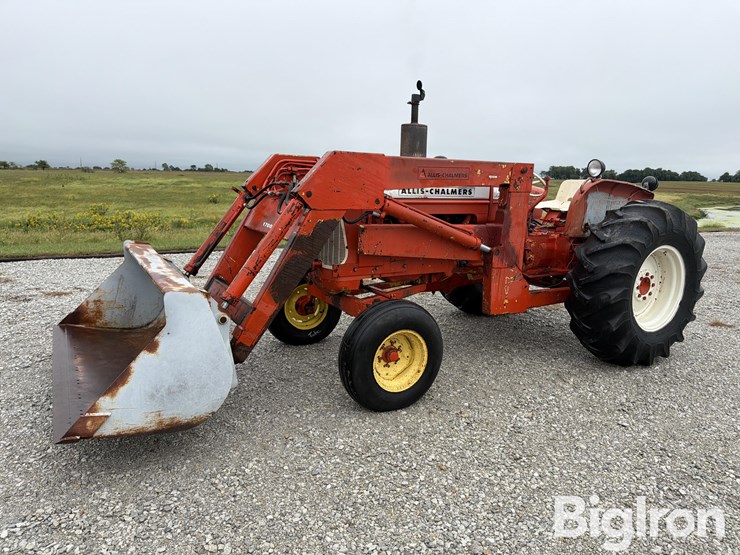 1963-allis-chalmers-d17-image-1