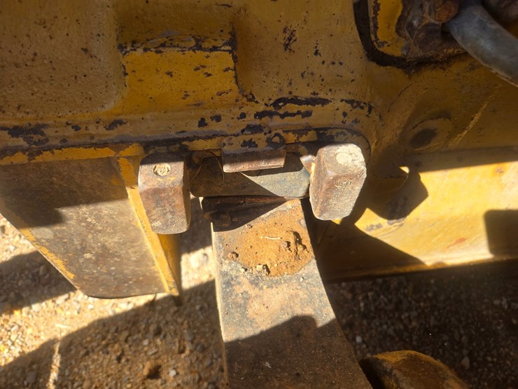 2006-caterpillar-963c-image-94