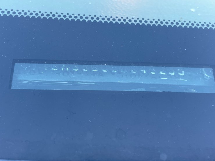 #2762-•-2005-toyota-avalon-(title-in-delay)-image-26