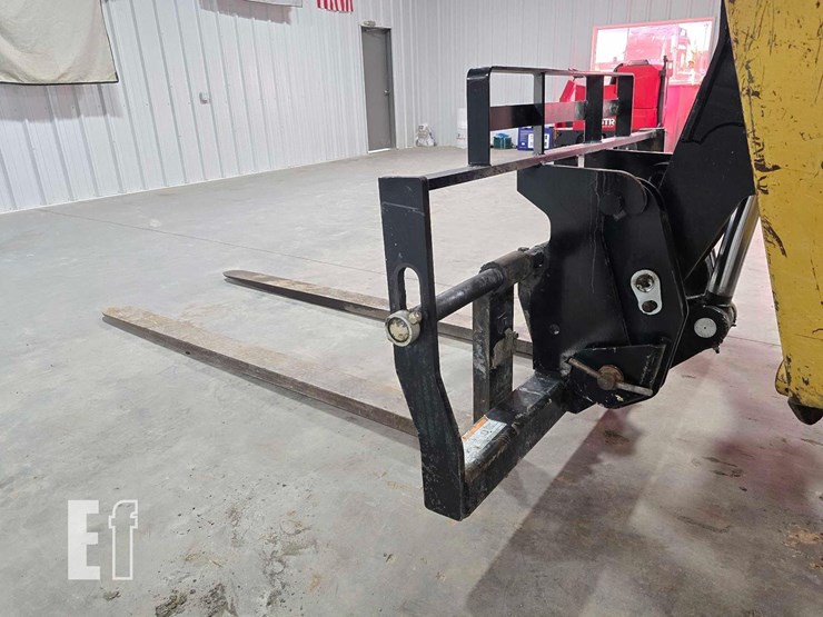 2018-caterpillar-tl1255d-image-12