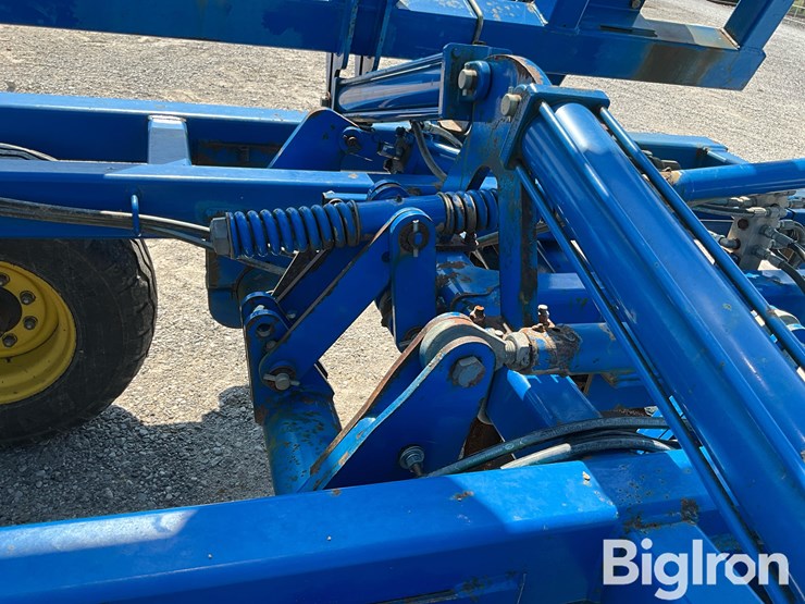 2012-landoll-7431-29-image-16