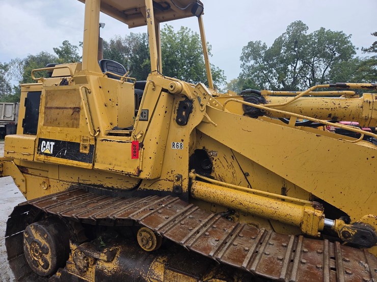 caterpillar-963-image-10