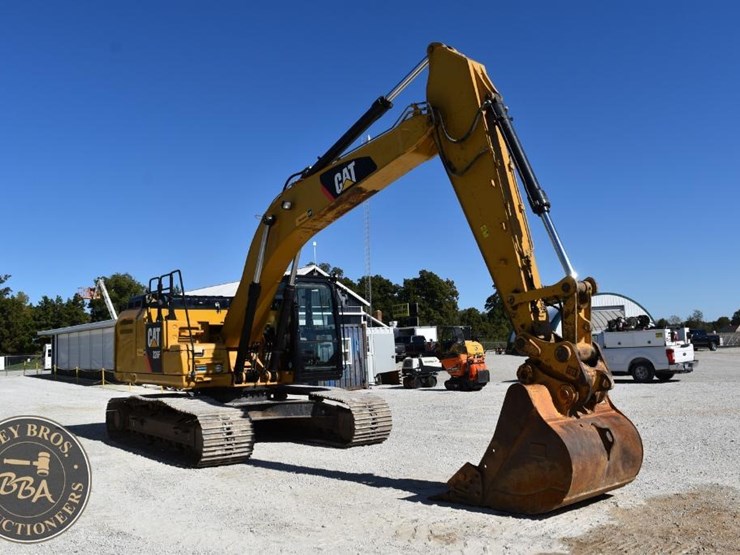 2018-caterpillar-326fl-image-10