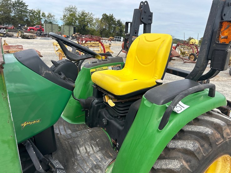 john-deere-4310-image-8