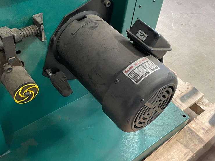 #4645-•-grizzly-g0640x-bandsaw-image-28