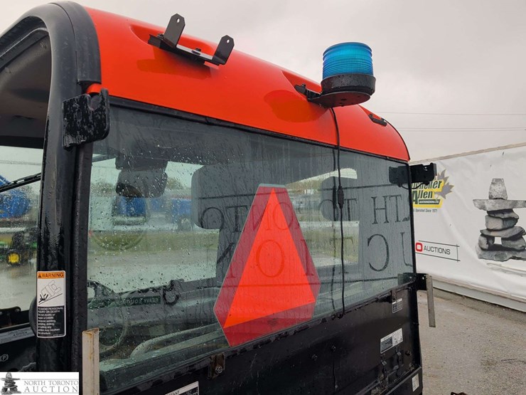 2019-kubota-rtv1100-image-17