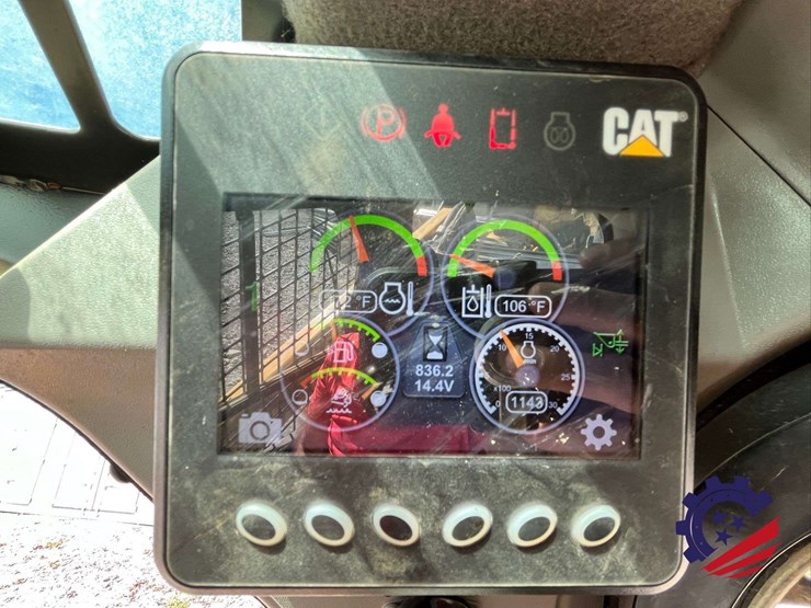 caterpillar-299d3-xe-image-51