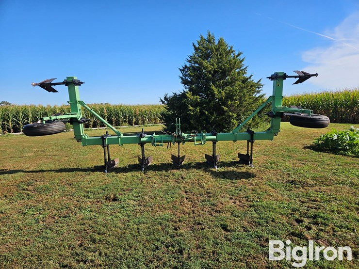orthman-8r36-ditcher/hiller-image-2