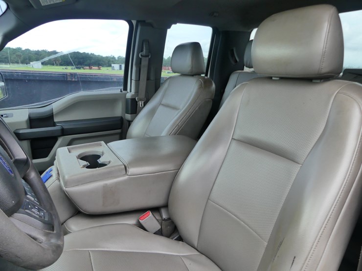 2017-ford-f150-xl-image-9