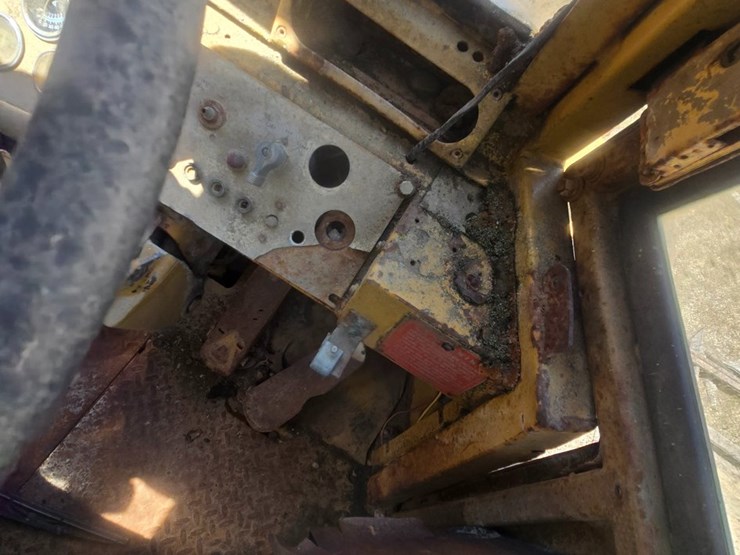 caterpillar-930-image-37