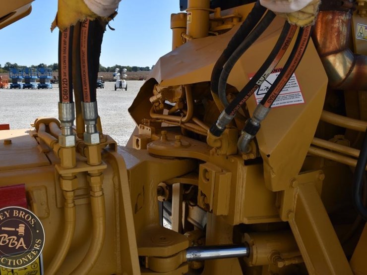 1997-caterpillar-d250e-ii-image-22