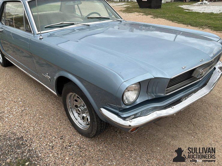 1966-ford-mustang-2-door-hardtop-coupe-image-12