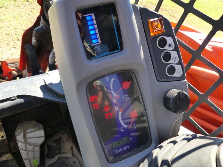 kubota-svl97-2-image-16