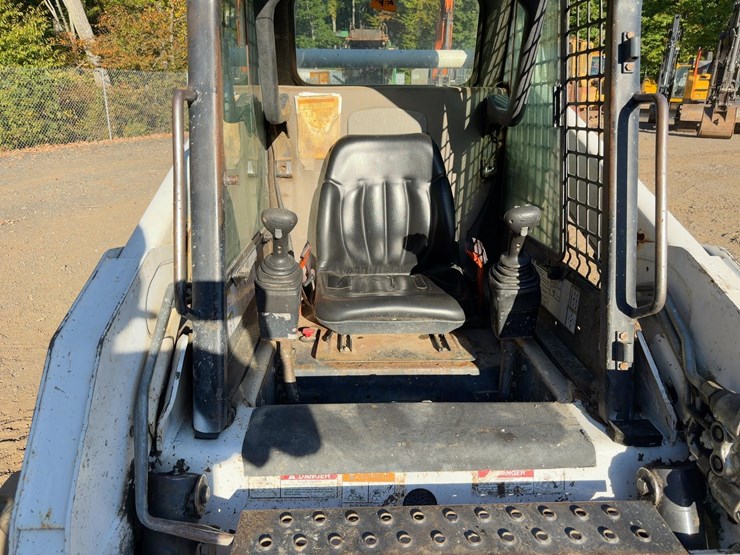 2007-bobcat-s185-image-16