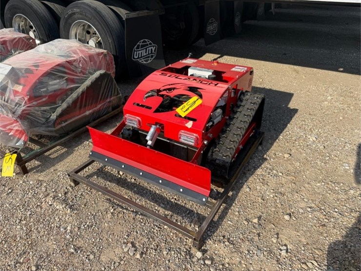 new-in-crate-sd-lanch-rc-lawn-mower-image-1