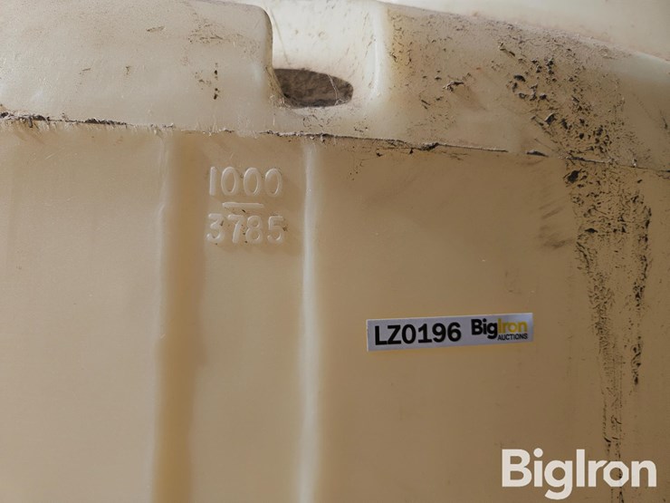 1000-gal-poly-liquid-fertilizer-tank-image-13
