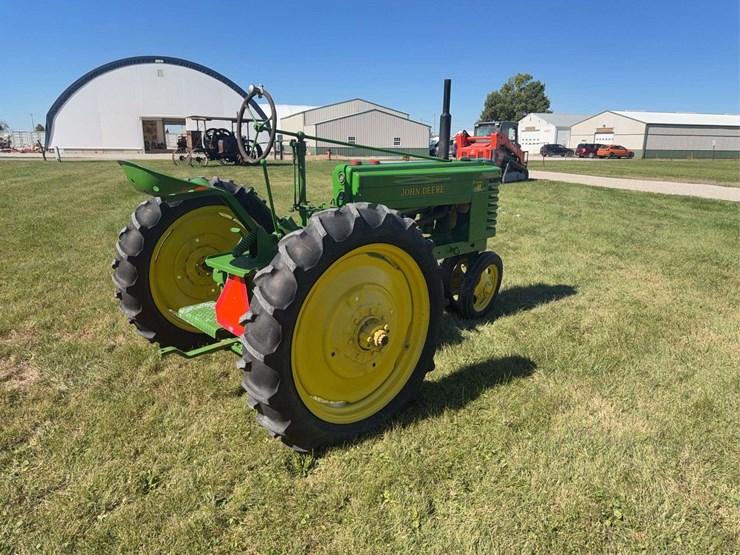 john-deere-h-image-5