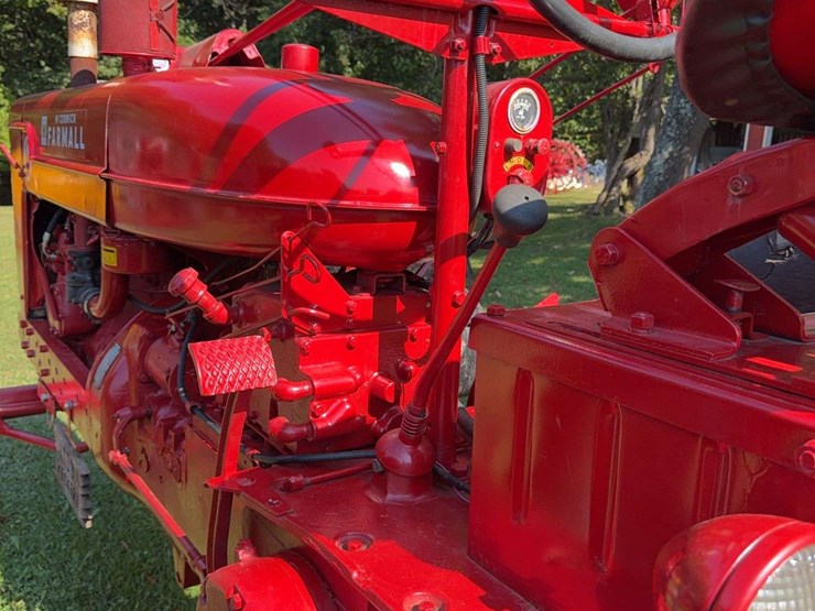 1953-farmall-super-m-image-27