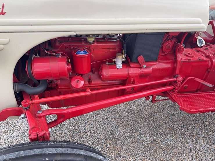 ford-8n-image-24