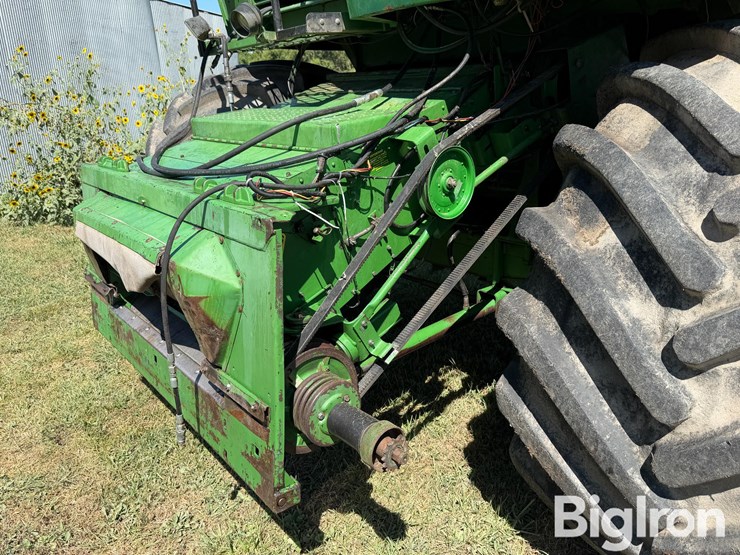 1982-john-deere-6620-image-9