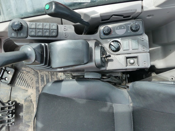kubota-kx057-5-image-21