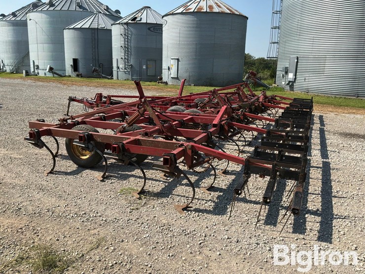 case-ih-4800-image-8