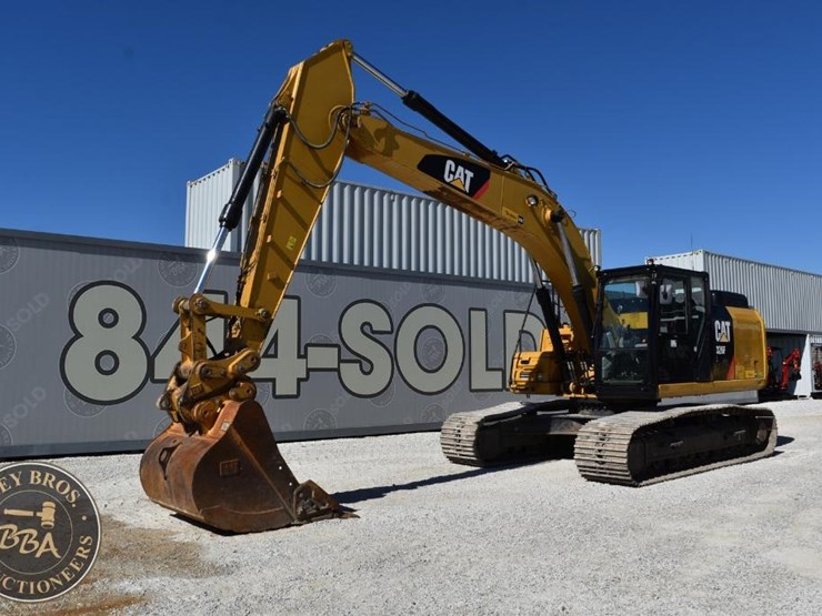 2018-caterpillar-326fl-image-13