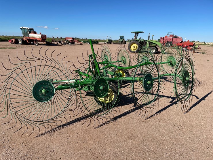 john-deere-702-image-3