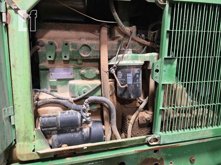 john-deere-6220-image-24