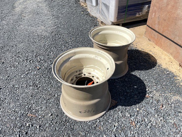 #3027-•-(2)-16"-implement-rims-image-3
