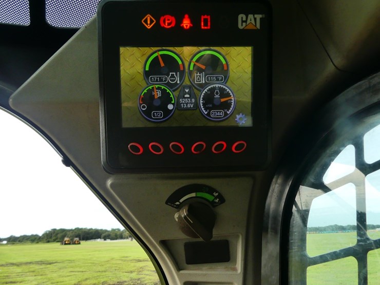 caterpillar-289d-image-17
