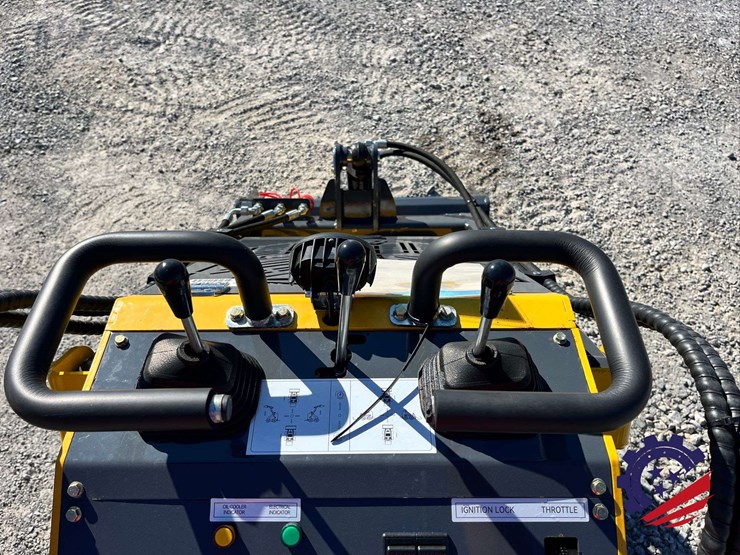 skid-steer-loader360-vorx-2026-nl360-unused-mini-skid-steer-image-23