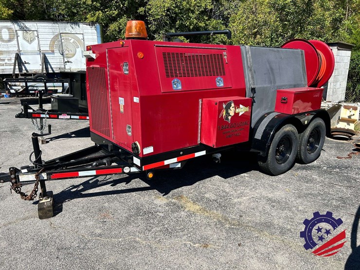 2009-sewer-equipment-co.-of-america-747-fr2000-jetter-trailer-image-2