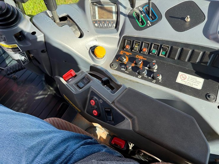 kubota-m135gx-image-50