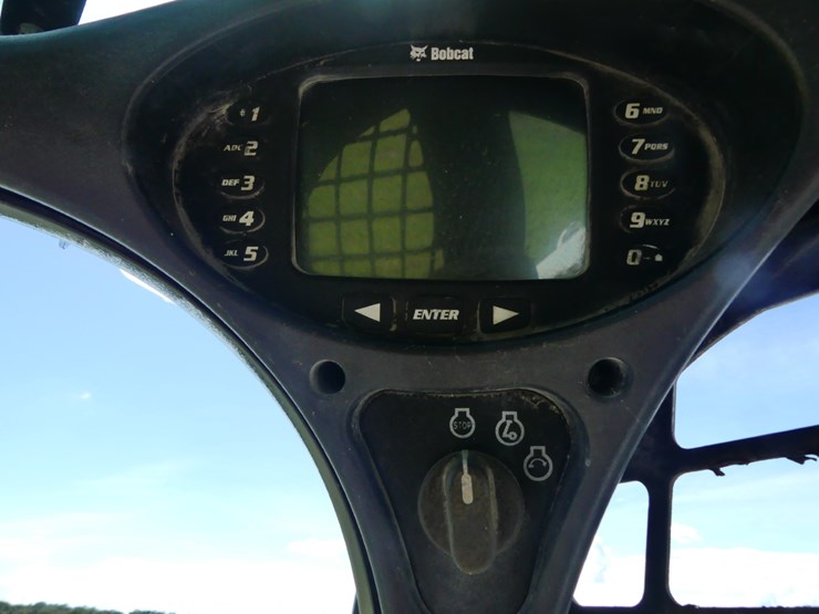 2019-bobcat-t550-image-15
