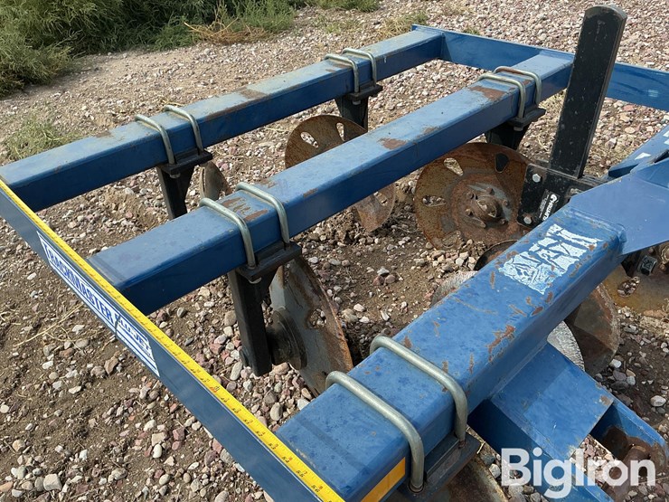 blu-jet-track-master-image-17