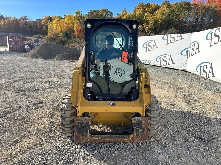 2023-caterpillar-226d3-image-8