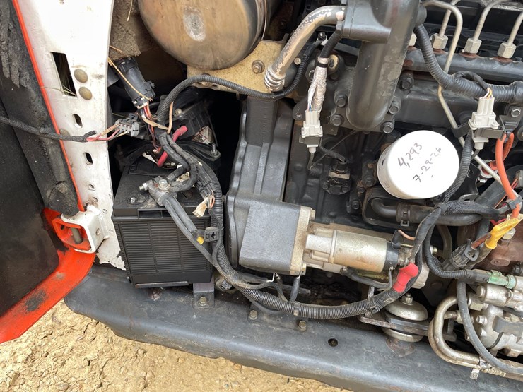 2015-bobcat-t550-image-31