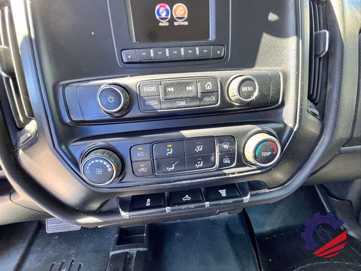 2016-gmc-sierra-2500hd-image-81