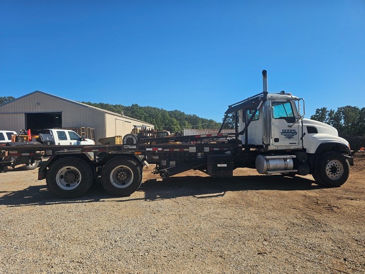 2007-mack-cl713-image-19