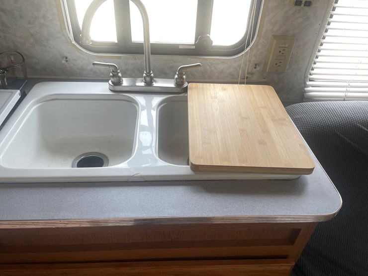 #1276-•-1998-jayco-eagle-304-camper-(has-mn-title)-image-92